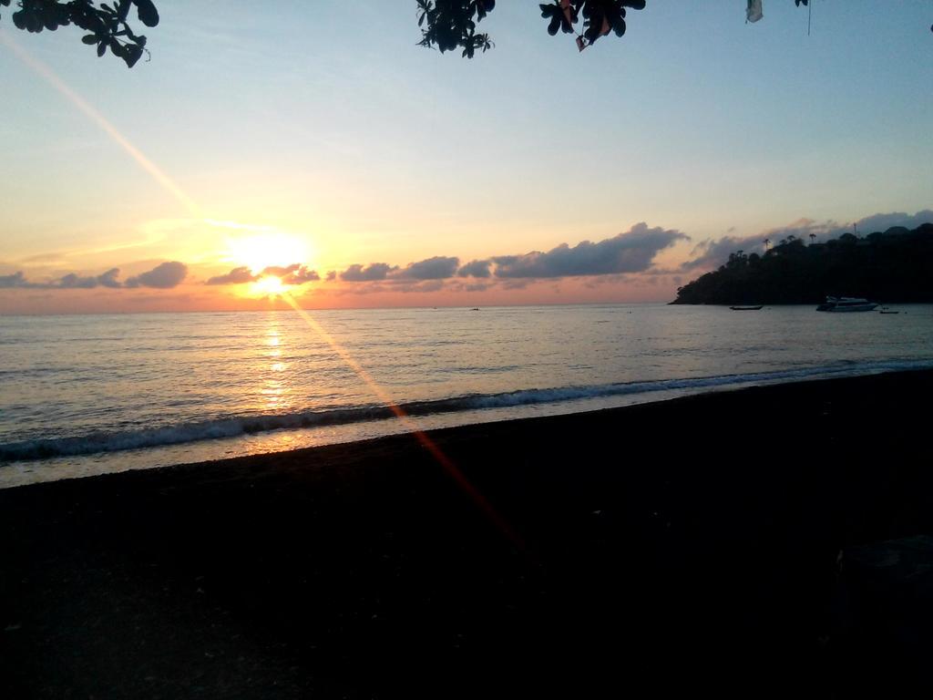 Sunrise Cafe Bungalows Amed Exteriér fotografie